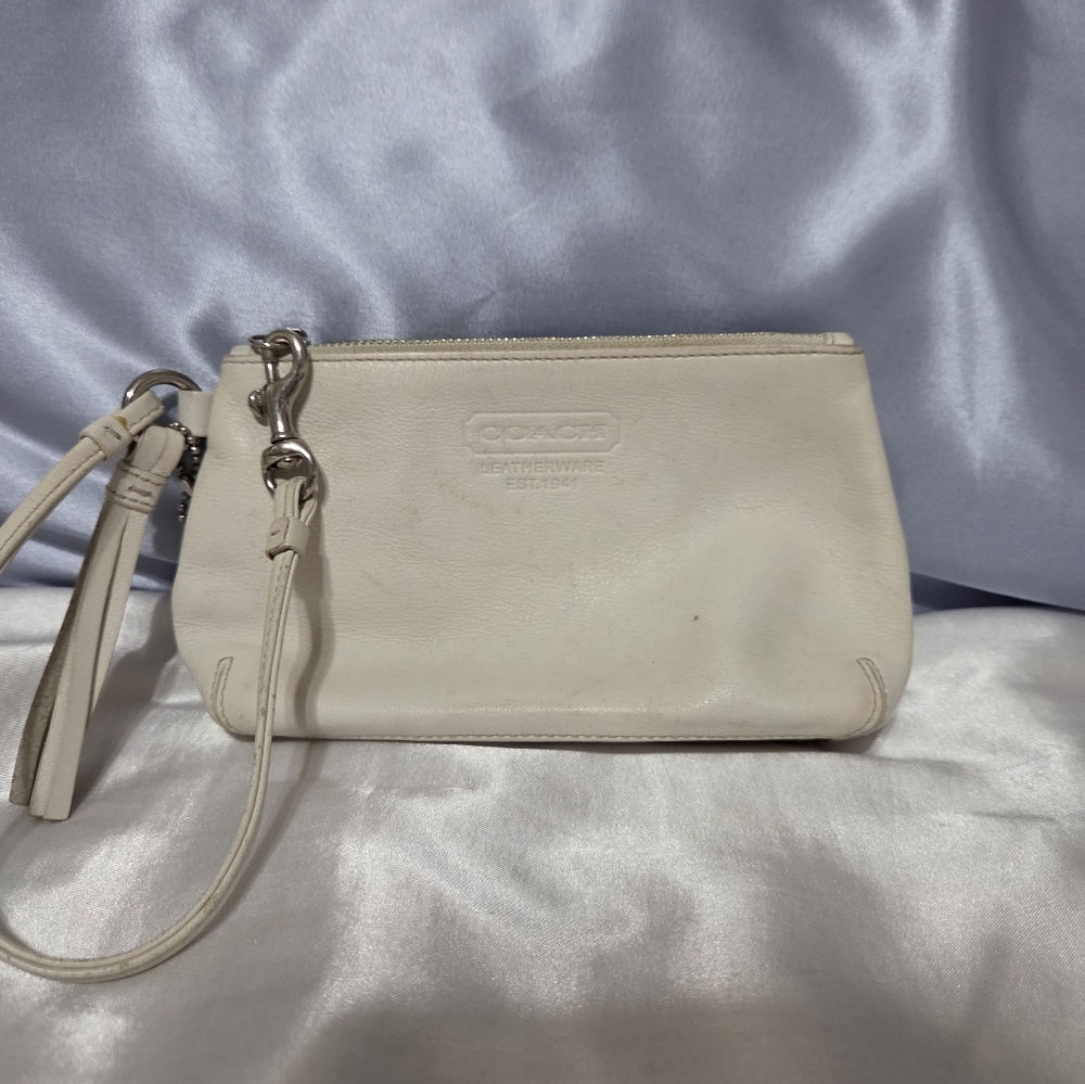 Coach Cream Leather Wristlet